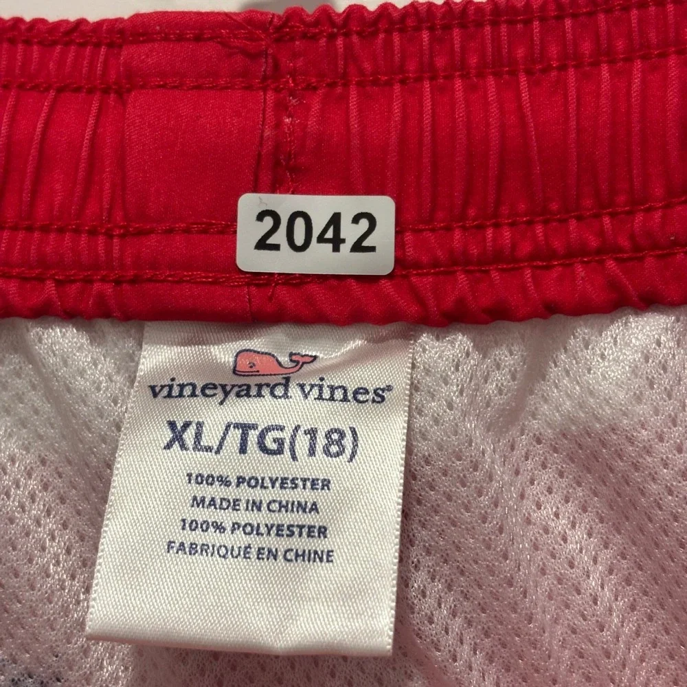 Vineyard Vines Boys XL 18 Swim Trunks American Flag Whale Red White Blue Shorts